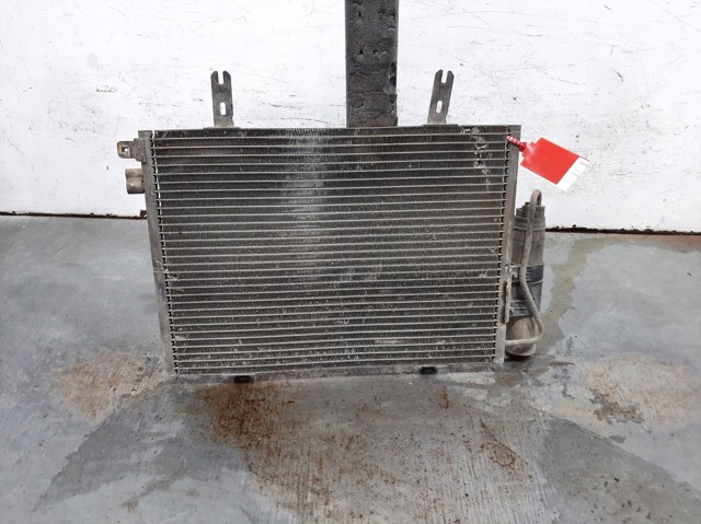 Condensador / radiador  aire acondicionado para renault kangoo 1.5 dci (kc07) k9k704 8200221132