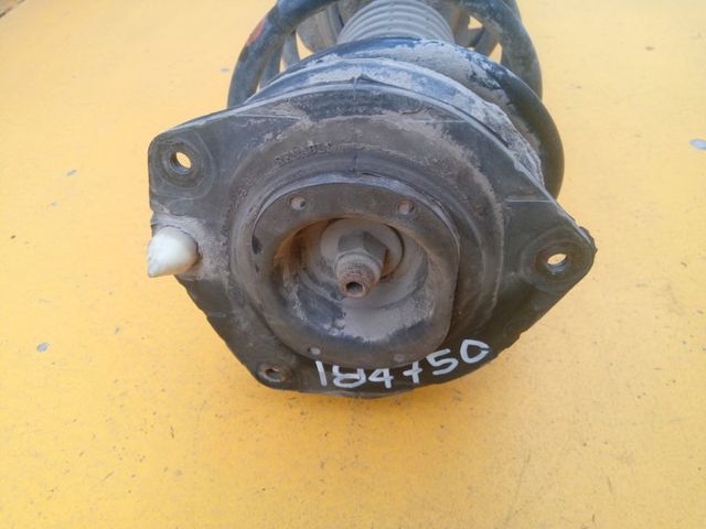 8200222463 Soporte del amortiguador delantero  disponible Málaga