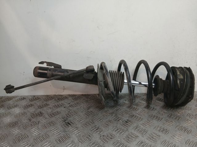 RENAULT 8200222463 Soporte del amortiguador delantero  comprar en Ponferrada