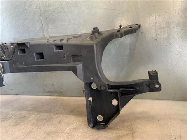 RENAULT 8200224763 Soporte de radiador comprar Tarragona