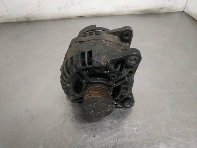 RENAULT 8200229907 Alternador comprar Barcelona