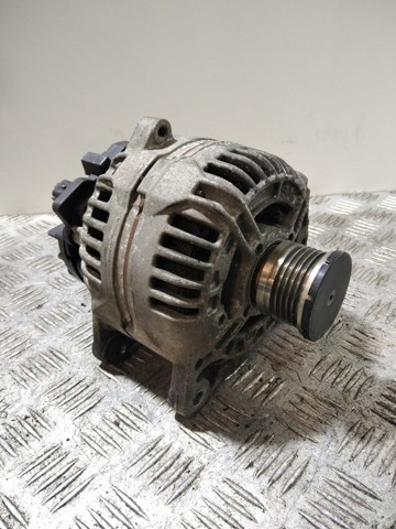 8200229907 RENAULT Alternador  en stock Gandía