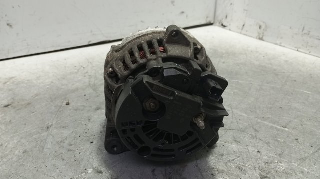 8200229907 RENAULT Alternador  comprar en Jaén