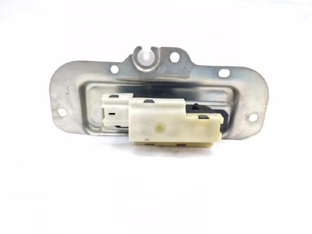8200229957 Cerradura de maletero  en stock Granada