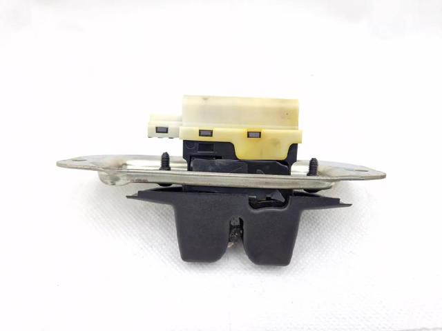 8200229957 RENAULT Cerradura de tapa de maletero  disponible Ourense