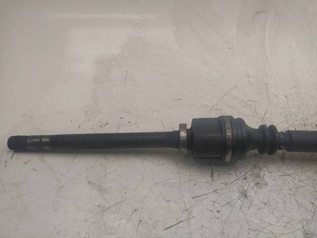8200232883 Semieje delantero derecho  comprar en Zaragoza