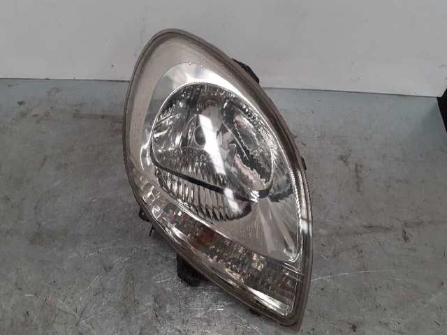 Faro delantero derecho 8200236591 NISSAN