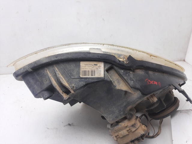 8200236591 RENAULT Faro derecho  comprar en Jaén