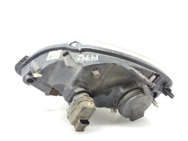 8200236591 RENAULT Faro derecho  comprar en Oviedo