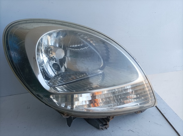 8200236591 Faro derecho comprar Sevilla