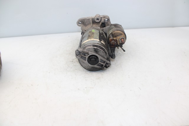 RENAULT 8200237594 Motor de arranque  comprar en Murcia