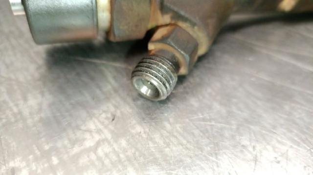 RENAULT 8200238528 Inyector de combustible  comprar en Ponferrada