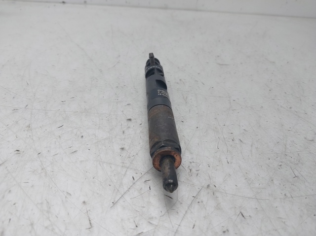 8200240244 Inyector de combustible  comprar en Reus