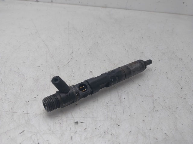 8200240244 RENAULT Inyector de combustible  comprar en Jaén