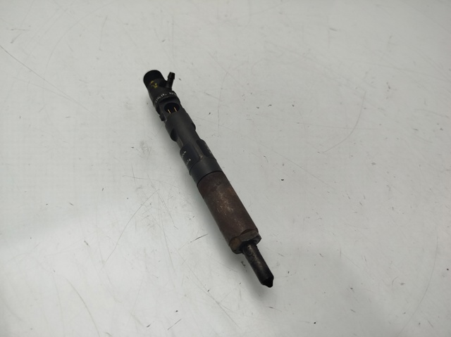 RENAULT 8200240244 Inyector de combustible  disponible Lugo
