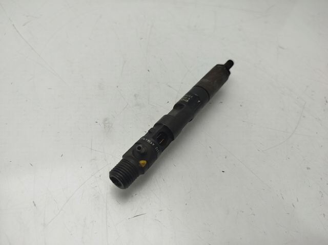 RENAULT 8200240244 Inyector de combustible  disponible Lugo
