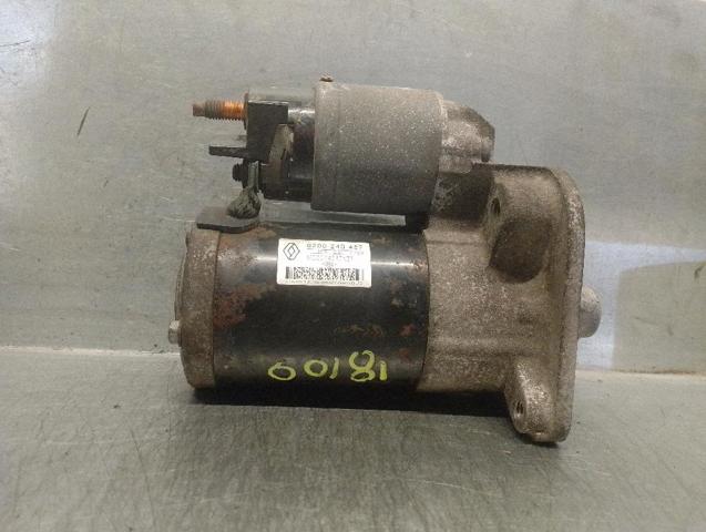8200240487 Motor de arranque  disponible Málaga