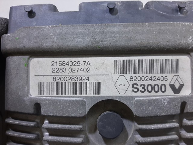 8200242405 RENAULT Unidad de control del motor (ECU)  disponible Alicante
