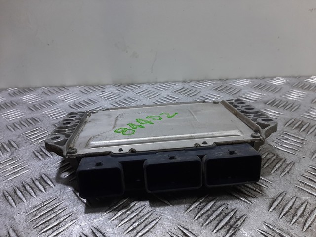 8200242405 RENAULT ECU comprar Madrid
