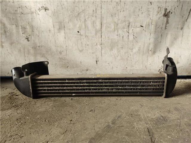 Radiador de aire de admisión 8200245599 RENAULT