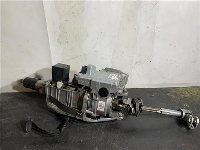 8200246631B RENAULT Columna dirección  en stock Huelva