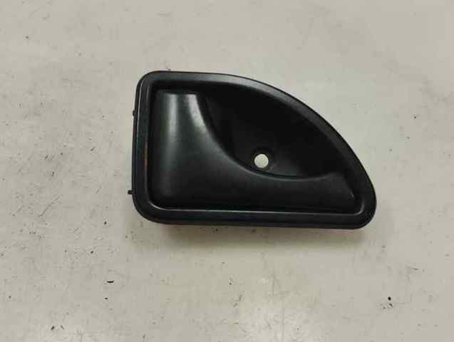 8200247802 Manija interior de puerta delantera izquierda  en stock Sabadell