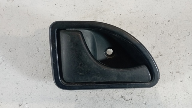 8200247802 Manija interior de puerta delantera izquierda comprar Sevilla