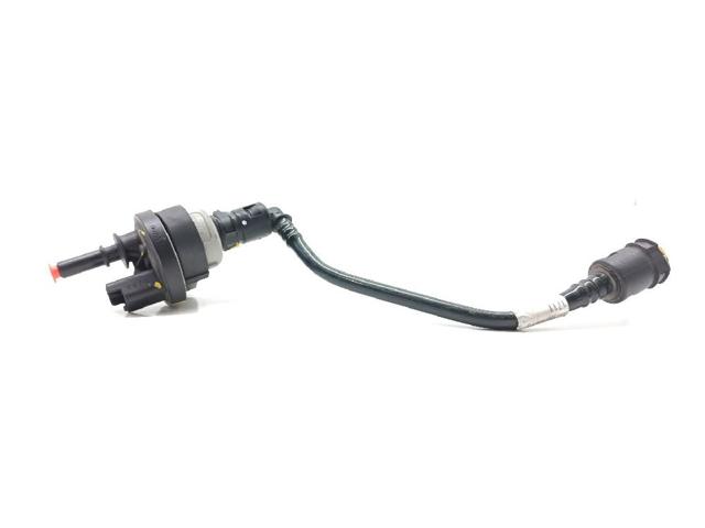 RENAULT 8200248821 Valvula de purga del canister  en stock Terrassa