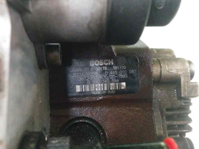 8200256255 Bomba inyectora  en stock Granada