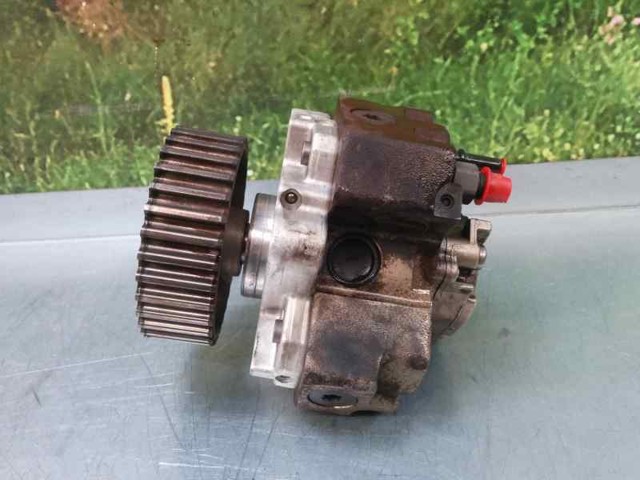 8200256255 RENAULT Bomba de alta presión de combustible  comprar en Lleida