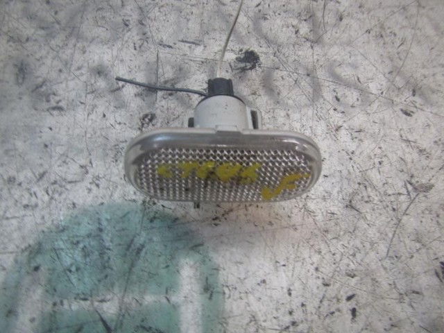 RENAULT 8200257684 Luz intermitente de guardabarros comprar Pamplona
