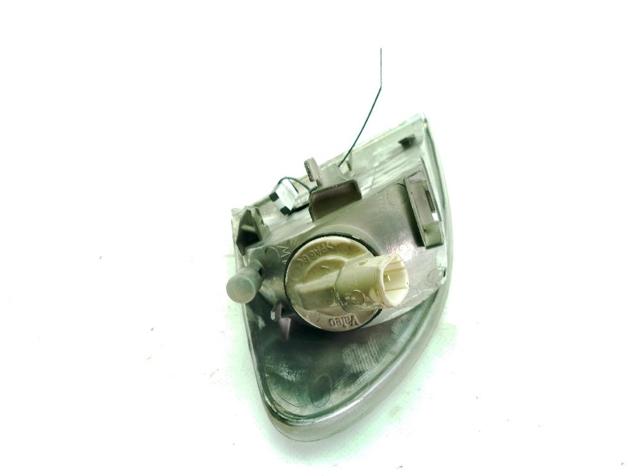RENAULT 8200257684 Luz intermitente de guardabarros  comprar en Murcia