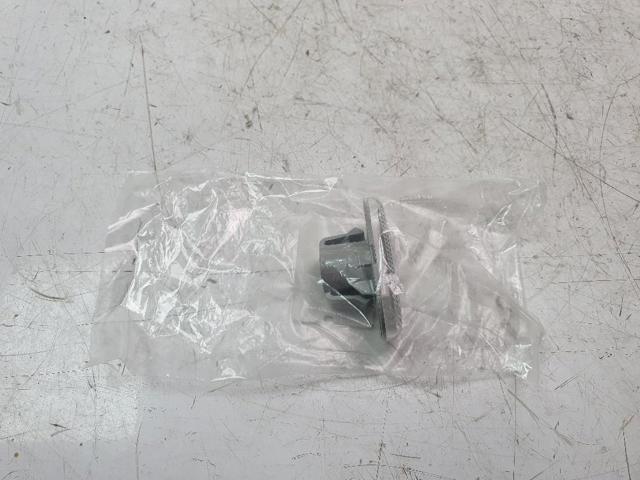8200257684 Luz intermitente de guardabarros  disponible Burgos