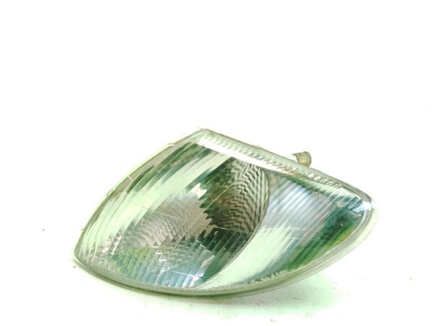 RENAULT 8200257684 Luz intermitente de guardabarros  comprar en Murcia