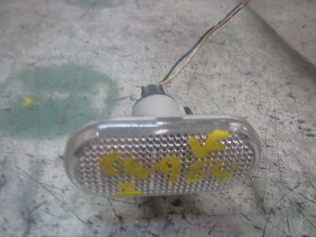 RENAULT 8200257684 Luz intermitente de guardabarros  en stock Valencia