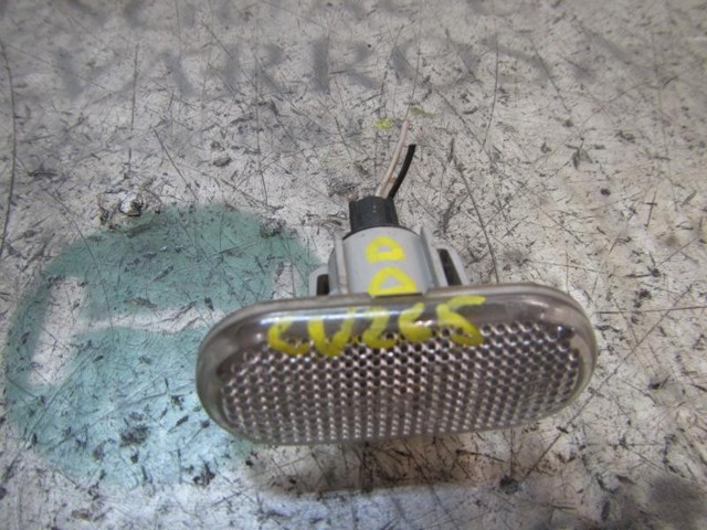 RENAULT 8200257684 Luz intermitente de guardabarros  comprar en Murcia