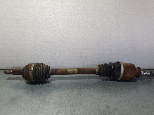 Semieje delantero izquierdo 8200261840 RENAULT