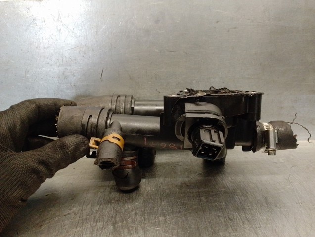 8200262235 Caja de termostato comprar Girona
