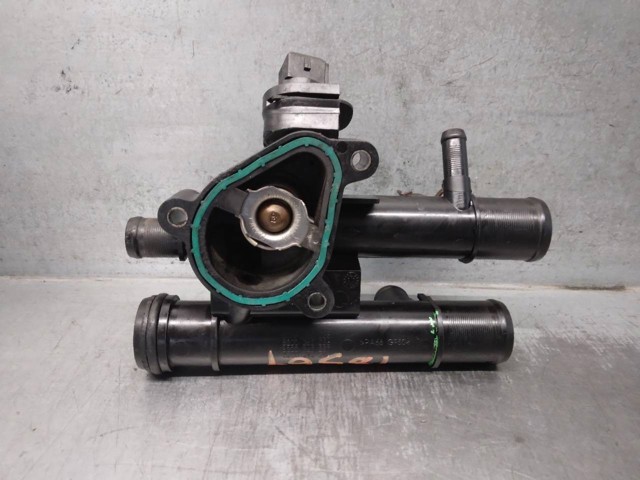 RENAULT 8200262235 Carcasa del termostato  disponible Lugo
