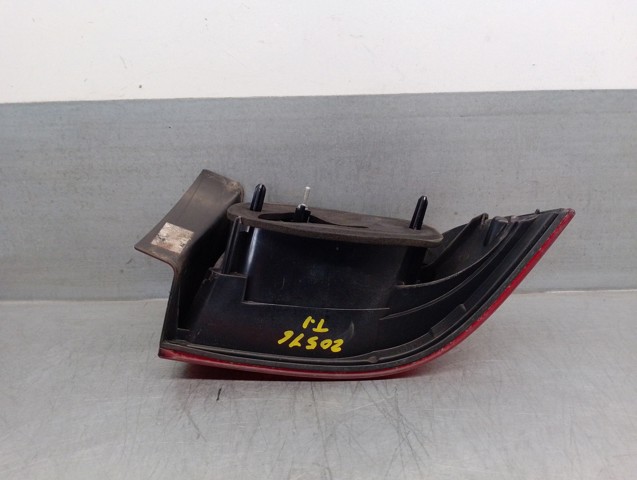 RENAULT 8200262667 Piloto trasero exterior izquierdo  en stock Salamanca
