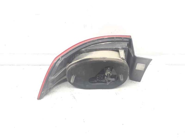 RENAULT 8200262668 Piloto trasero exterior derecho  disponible Lugo