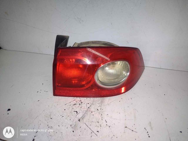 8200262668 Piloto trasero exterior derecho  comprar en Pontevedra