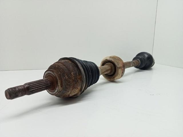 Árbol de transmisión delantero derecho 8200262685 RENAULT