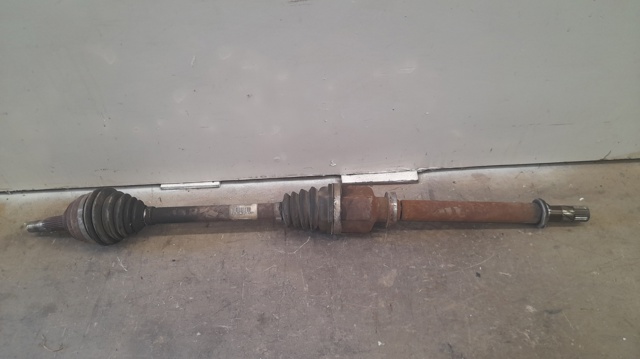 8200264668 RENAULT Semieje delantero derecho  comprar en Jaén