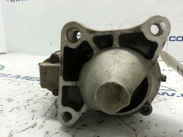 8200266777A Motor de arranque  en stock Sabadell