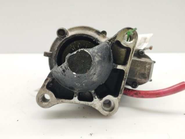 8200266777C RENAULT Motor de arranque  disponible Vigo