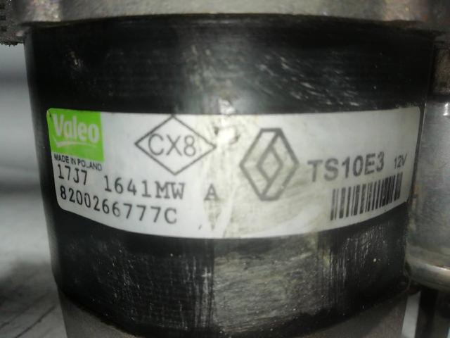 8200266777C RENAULT Motor de arranque  en stock Córdoba