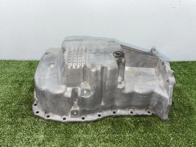 8200273261 Cárter de aceite  en stock Castellón