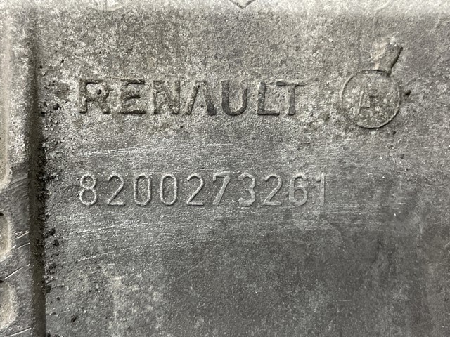 RENAULT 8200273261 Cárter de aceite del motor  comprar en Albacete