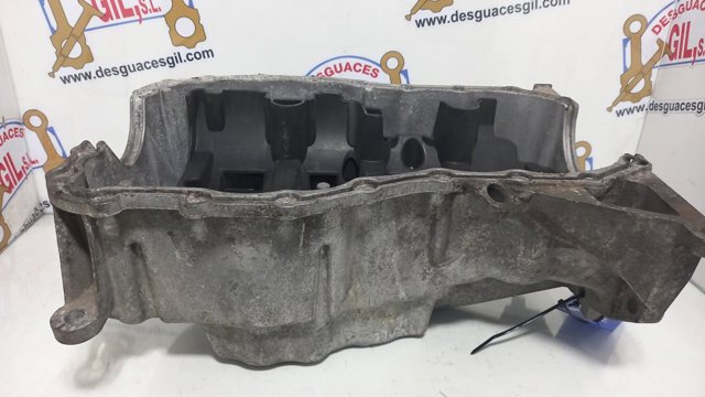 RENAULT 8200273261 Cárter de aceite  comprar en Ponferrada
